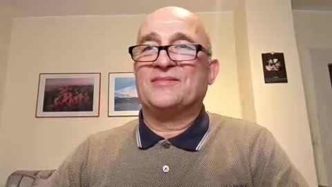 Snapshot of keilie1 chatting on 02-05-26, 09:30 keilie1 online show from 02-05-26, 09:30