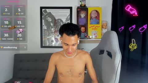 Snapshot of keindren chatting on 12-15-24, 08:30 pablo online show from 12-15-24, 08:30