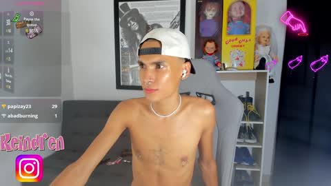 Snapshot of keindren chatting on 12-15-24, 11:34 pablo online show from 12-15-24, 11:34