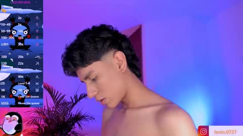 Alejandro Gonzalez online show from 09-23-25, 06:16