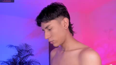 Alejandro Gonzalez online show from 10-16-25, 07:53