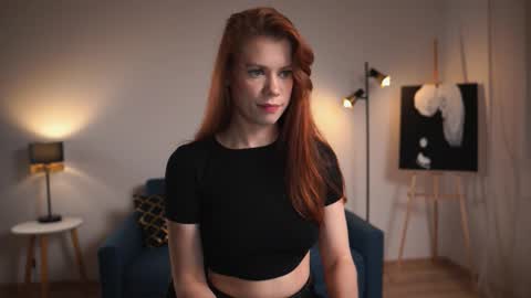 keira_knight online show from 10-04-25, 10:08