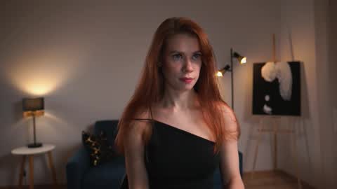 keira_knight online show from 10-06-25, 11:35