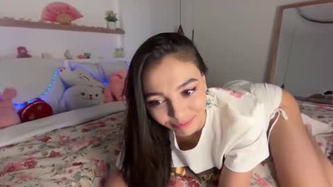 keira online show from 11-24-25, 12:10