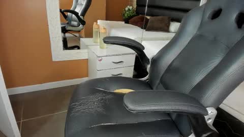 Snapshot of keisy_sanchez chatting on 11-26-25, 11:00 keisy_sanchez online show from 11-26-25, 11:00