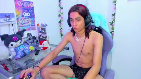 Keita moon online show from 12-15-24, 03:13