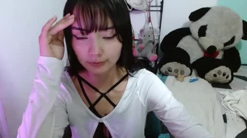 annie rosse16 online show from 10-22-25, 08:52