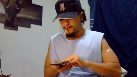 Snapshot of keivid_2303 chatting on 02-02-25, 07:20 david online show from 02-02-25, 07:20