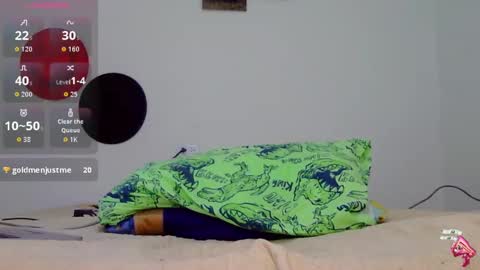 Snapshot of keivid_2303 chatting on 10-09-25, 06:06 david online show from 10-09-25, 06:06