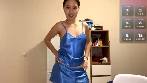 Snapshot of kelikurtulus chatting on 10-09-25, 02:15 Kely online show from 10-09-25, 02:15