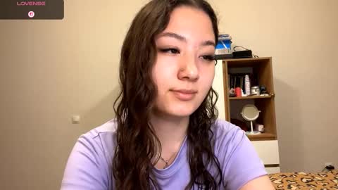 Snapshot of kelikurtulus chatting on 10-23-25, 12:04 Kely online show from 10-23-25, 12:04