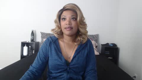 Kellie online show from 02-16-25, 08:44