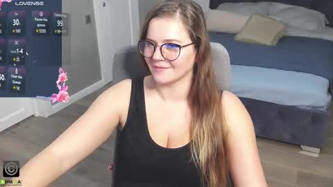 kellielowie online show from 12-23-24, 04:06