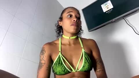 kelly__thomson online show from 01-15-25, 12:41