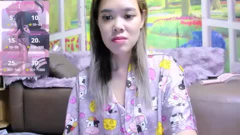 Kelly online show from 10-25-25, 03:03