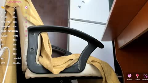 KELLY online show from 02-19-25, 12:35