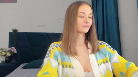 Snapshot of kelly_xo chatting on 12-09-24, 01:02 Kelly XO online show from 12-09-24, 01:02