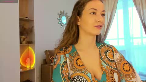 Snapshot of kelly_xo chatting on 02-17-25, 01:21 Kelly XO online show from 02-17-25, 01:21