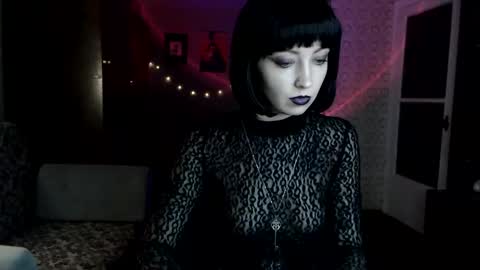 Snapshot of kellydark0111 chatting on 03-12-25, 05:38 Mistress online show from 03-12-25, 05:38