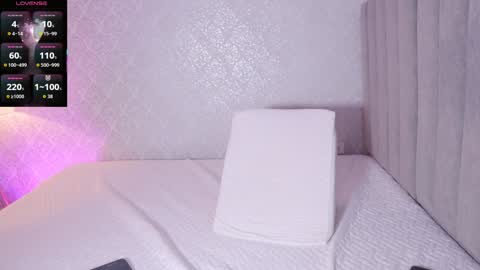 Snapshot of kellyfernandes chatting on 11-27-25, 04:42 vanessa online show from 11-27-25, 04:42