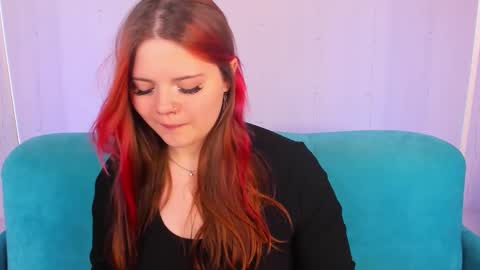 Kellyfiery online show from 11-27-25, 07:43