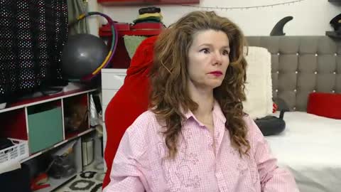 kelly online show from 02-01-25, 08:08