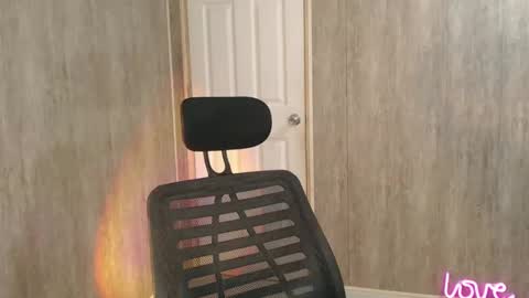 KELLY MCDOLEN online show from 03-08-25, 04:39