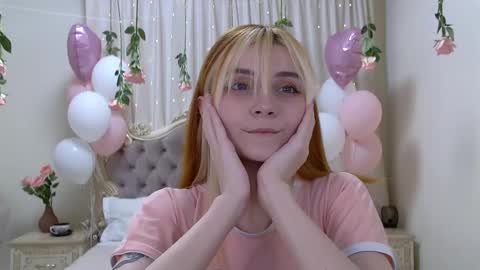 Kelly Stoneys online show from 02-21-25, 06:18