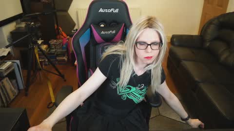 kelseycobalt online show from 12-22-24, 01:55