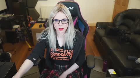 kelseycobalt online show from 01-08-25, 10:27