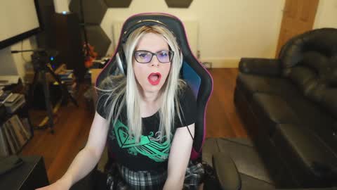 kelseycobalt online show from 02-06-25, 01:27