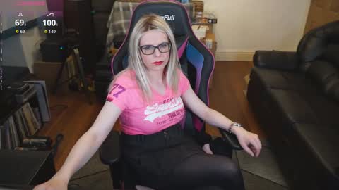 kelseycobalt online show from 10-17-25, 06:21