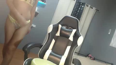 kimmy online show from 01-11-26, 11:32