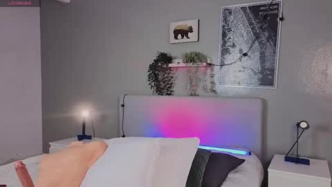   online show from 11-07-25, 11:32