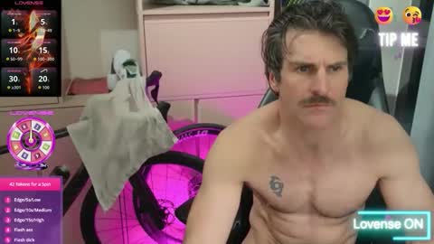 KenD online show from 12-15-25, 04:55