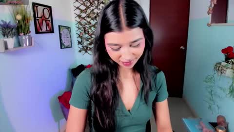 Carolina  online show from 09-27-25, 03:50