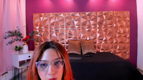 Snapshot of kendall23_ chatting on 12-14-24, 09:51 Kendall online show from 12-14-24, 09:51