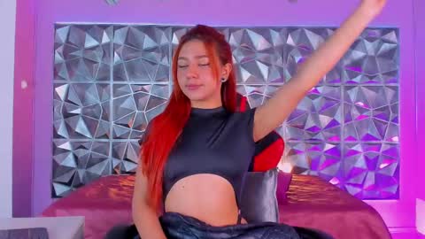 Snapshot of kendall23_ chatting on 03-08-25, 03:35 Kendall online show from 03-08-25, 03:35