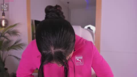    online show from 10-18-25, 11:55