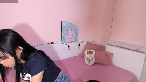 Kendall online show from 02-05-26, 02:33