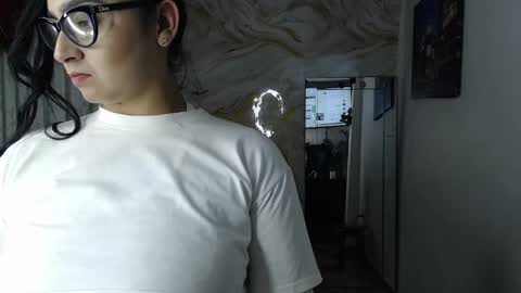 kendall  online show from 09-13-25, 08:14