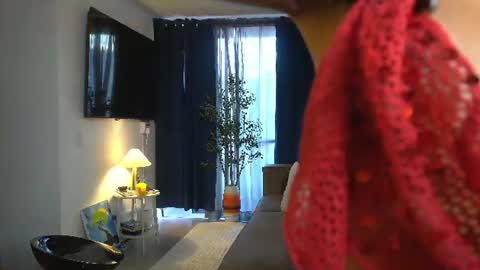 Snapshot of kendall_ruiiz chatting on 06-17-26, 10:54 Andrea online show from 06-17-26, 10:54