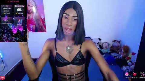 kendallgil online show from 09-30-25, 04:06