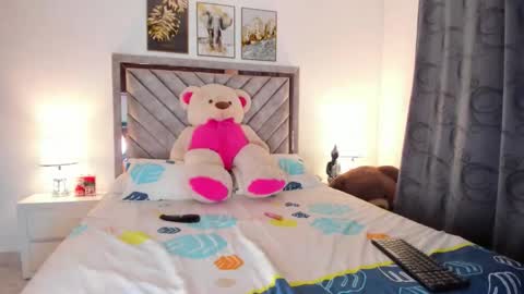 Snapshot of kendalljoy chatting on 10-16-25, 03:07 Kendall joy online show from 10-16-25, 03:07