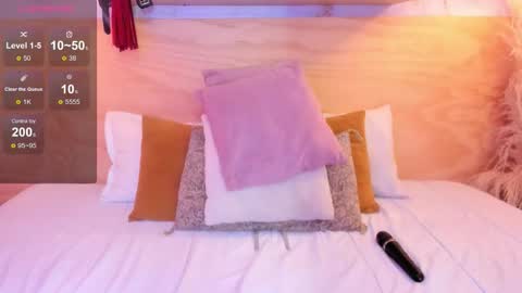 Kendall online show from 11-13-25, 02:43