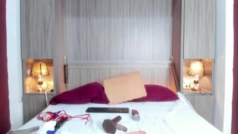 Snapshot of kendallrosse1 chatting on 02-06-25, 03:41 Kendal online show from 02-06-25, 03:41