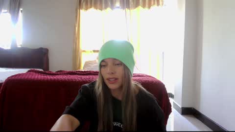 Snapshot of kendalltyler chatting on 02-07-25, 03:19 kendall online show from 02-07-25, 03:19