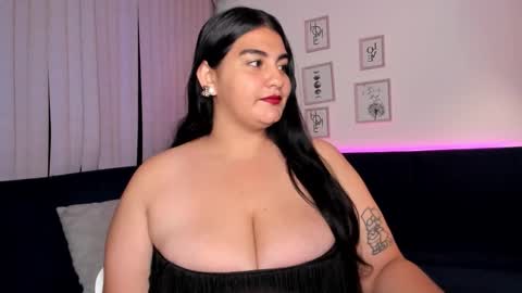 Kendra crow online show from 11-04-25, 08:57