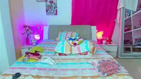 kendra_love31 online show from 03-02-26, 07:15