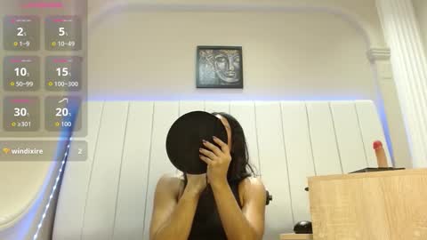 kendra_lux1 online show from 02-01-26, 01:09